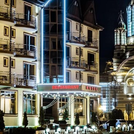 Hotel Bulevard Făgăraş Eksteriør billede