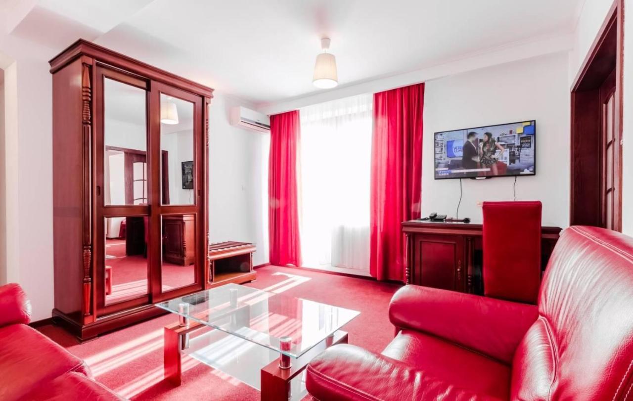 Hotel Bulevard Făgăraş Eksteriør billede