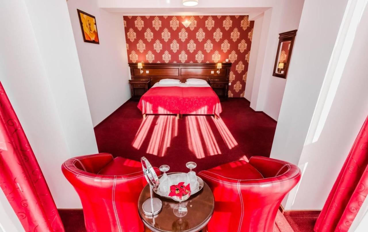 Hotel Bulevard Făgăraş Eksteriør billede
