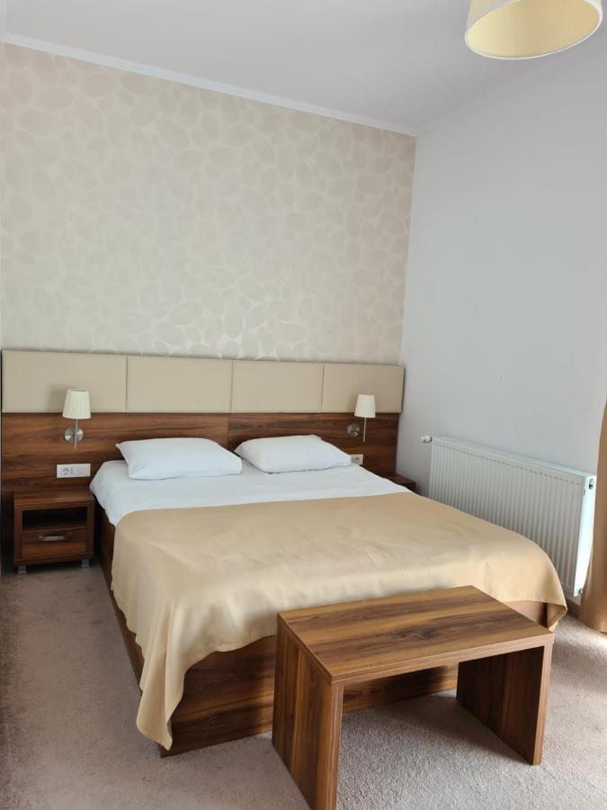 Hotel Bulevard Făgăraş Eksteriør billede