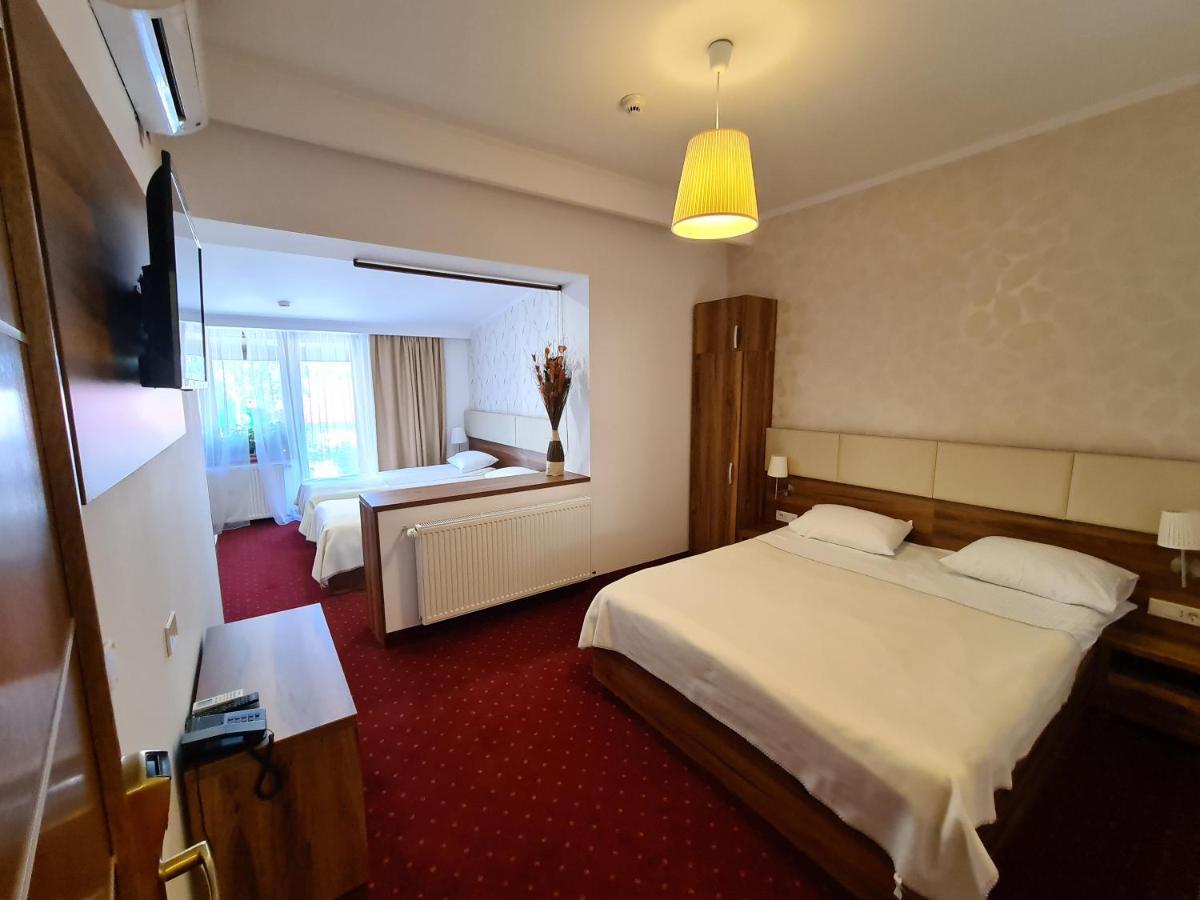Hotel Bulevard Făgăraş Eksteriør billede