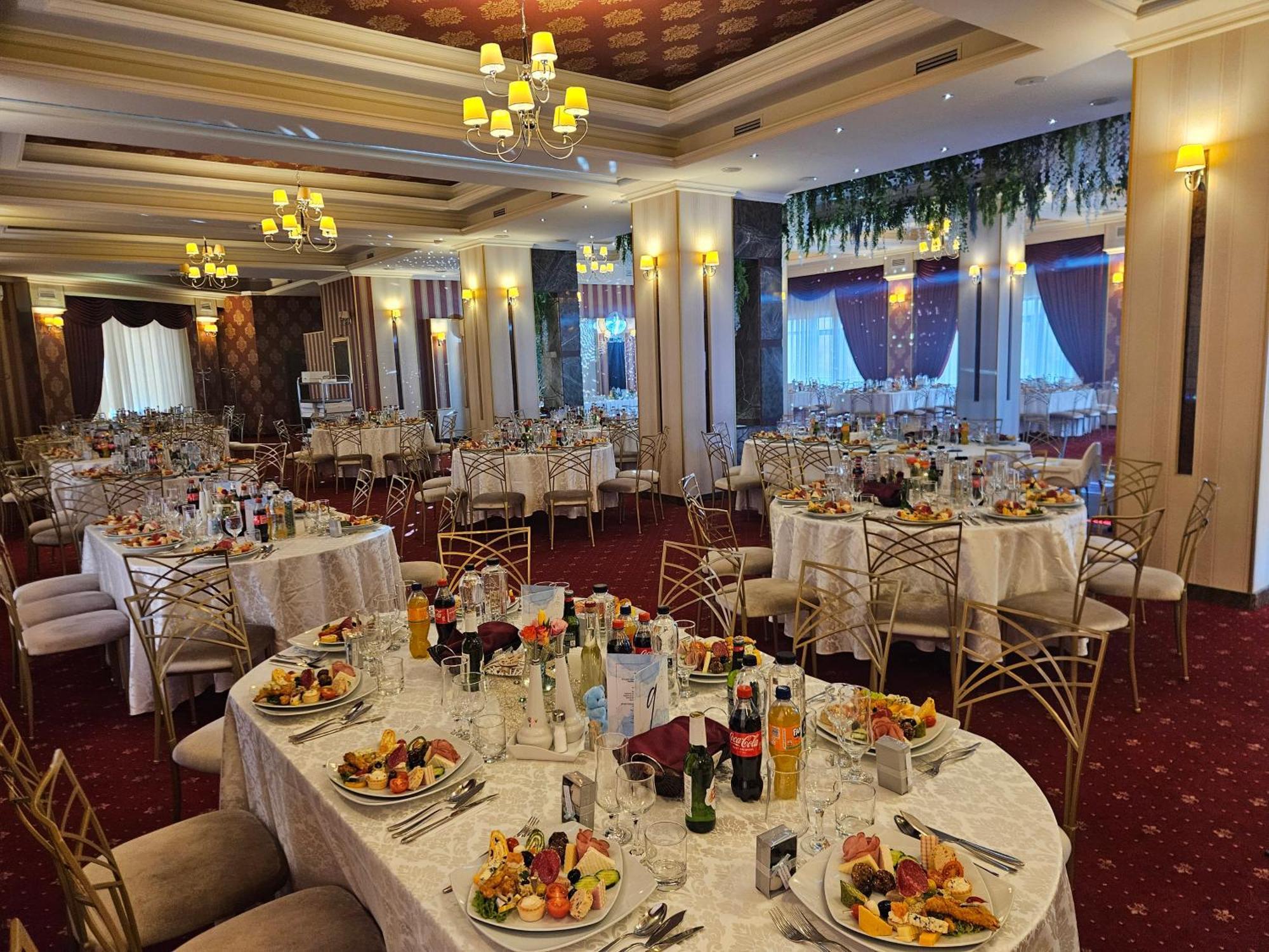 Hotel Bulevard Făgăraş Eksteriør billede